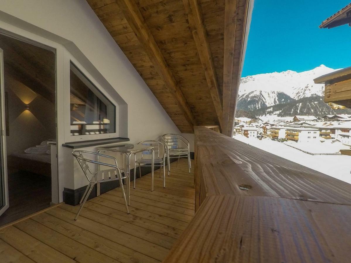 Collina Hotel Garni Nauders Exterior photo